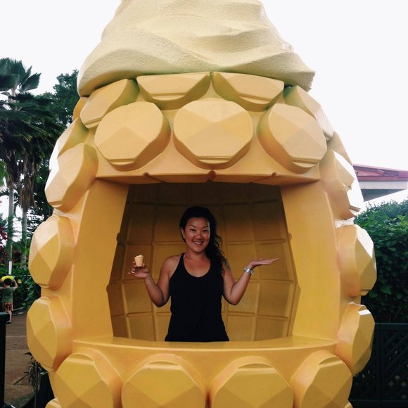 Meet your Posher, Sea Eun - Picture 1 of 2